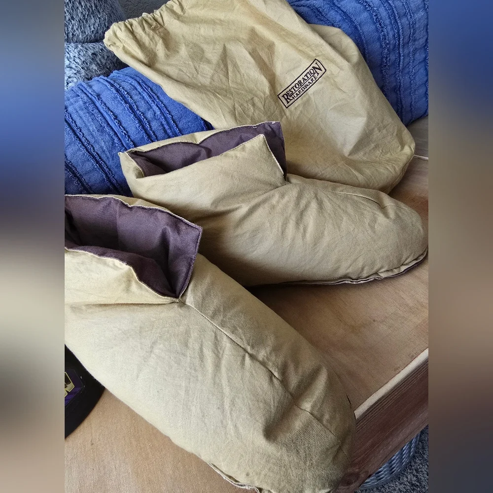 Restoration Hardware Foot Duvet Slippers  - sz S - Picture 3 of 5